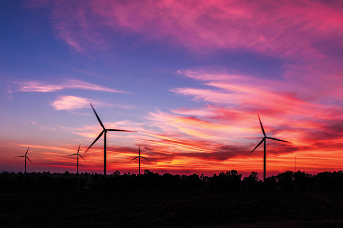 RENEWABLES & UTILITIES