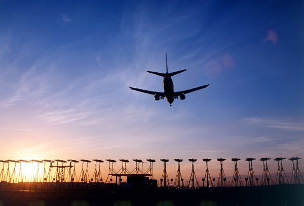 heathrow_175811903493709 (600web).jpg