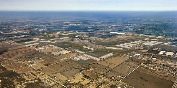 The 3,900-acre (1,580-hectare) CenterPoint Intermodal Center in Joliet soon will be home to a new $370-million, 785-acre (318-hectare) intermodal terminal from Union Pacific, an image of which is superimposed above.