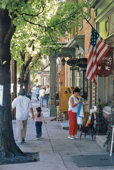 Lititz_Shops