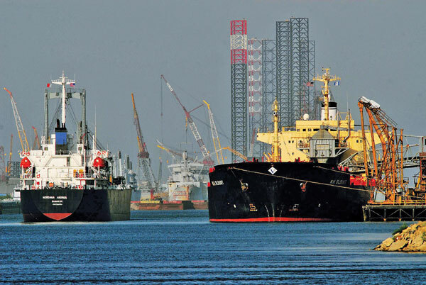 The Port of Brownsville is home to FTZ. No. 62. With sites at the Port of Brownsville Turning Basin, the Brownsville-South Padre International Airport, the Harlingen Industrial Park and the Airpark at the Valley International Airport in Harlingen, FTZ No. 62 is one of the largest FTZs in the US and the largest in Texas.