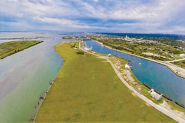 Conn Brown Harbor Looking North