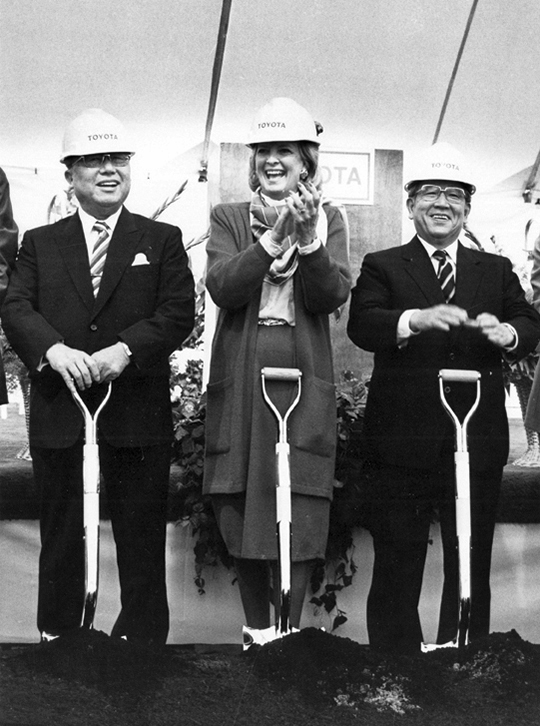 Kentucky, home to 500 foreign-owned corporate facilities, led in per-capita FDI for 2016, and just welcomed a new $1.3-billion investment from Toyota earlier this year. Thirty years ago, Gov. Martha Layne Collins welcomed Toyota’s initial investment in the state.