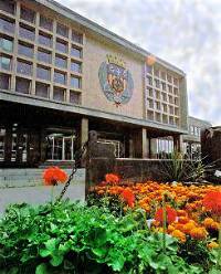 St. Laurent governmental offices